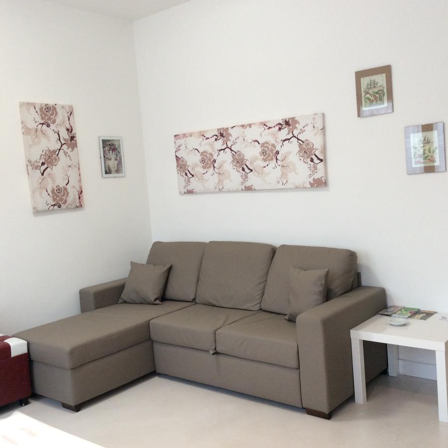 San Colombano al Lambro Bed & Breakfast Sforza 19 מראה חיצוני תמונה