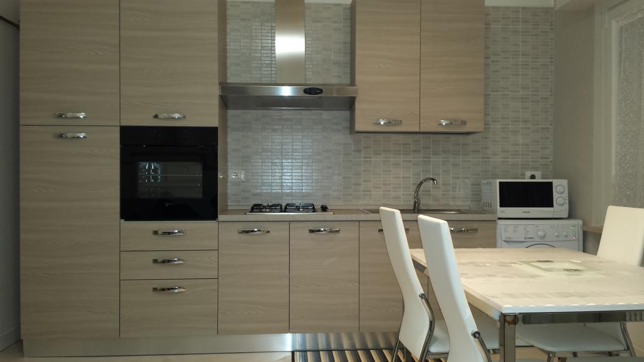 San Colombano al Lambro Bed & Breakfast Sforza 19 מראה חיצוני תמונה