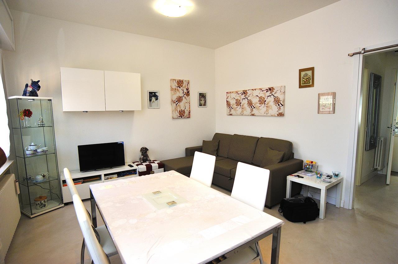 San Colombano al Lambro Bed & Breakfast Sforza 19 מראה חיצוני תמונה