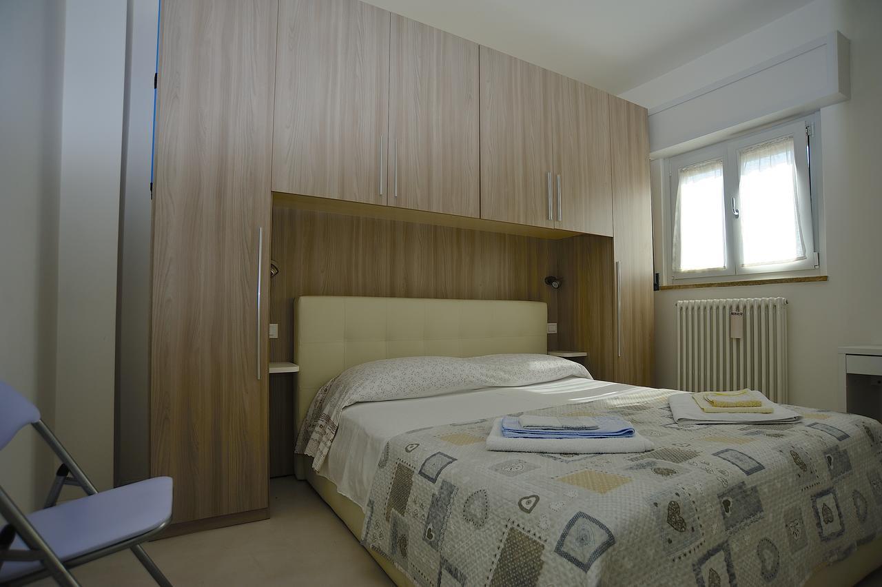 San Colombano al Lambro Bed & Breakfast Sforza 19 מראה חיצוני תמונה